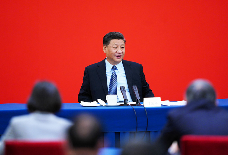 “金扁担”“扶一把” 习近平总书记与代表委员这样“唠家常”